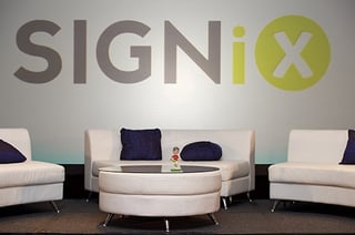 SIGNiX Presentation Space with Bobble Pem