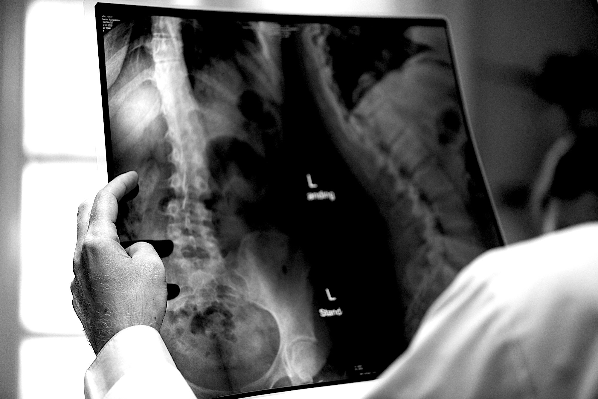 How can digital signatures improve data privacy for healthcare?